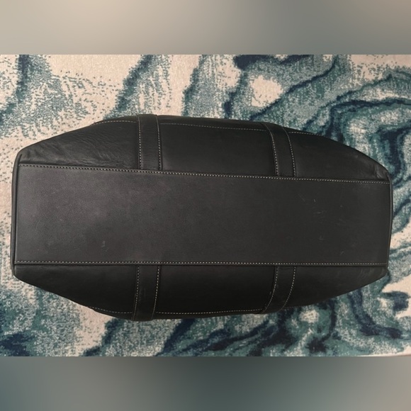 Coach VTG Hampton Tote - Picture 8 of 16